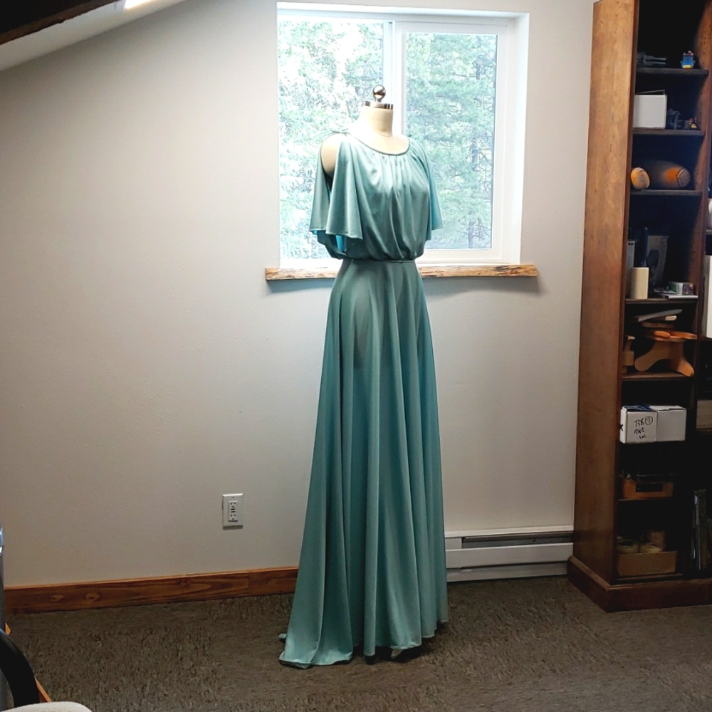 Floor length jade sleeveless dress